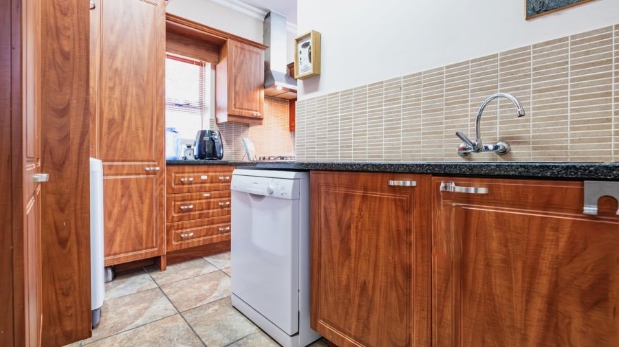 3 Bedroom Property for Sale in Kingswood Golf Estate Western Cape